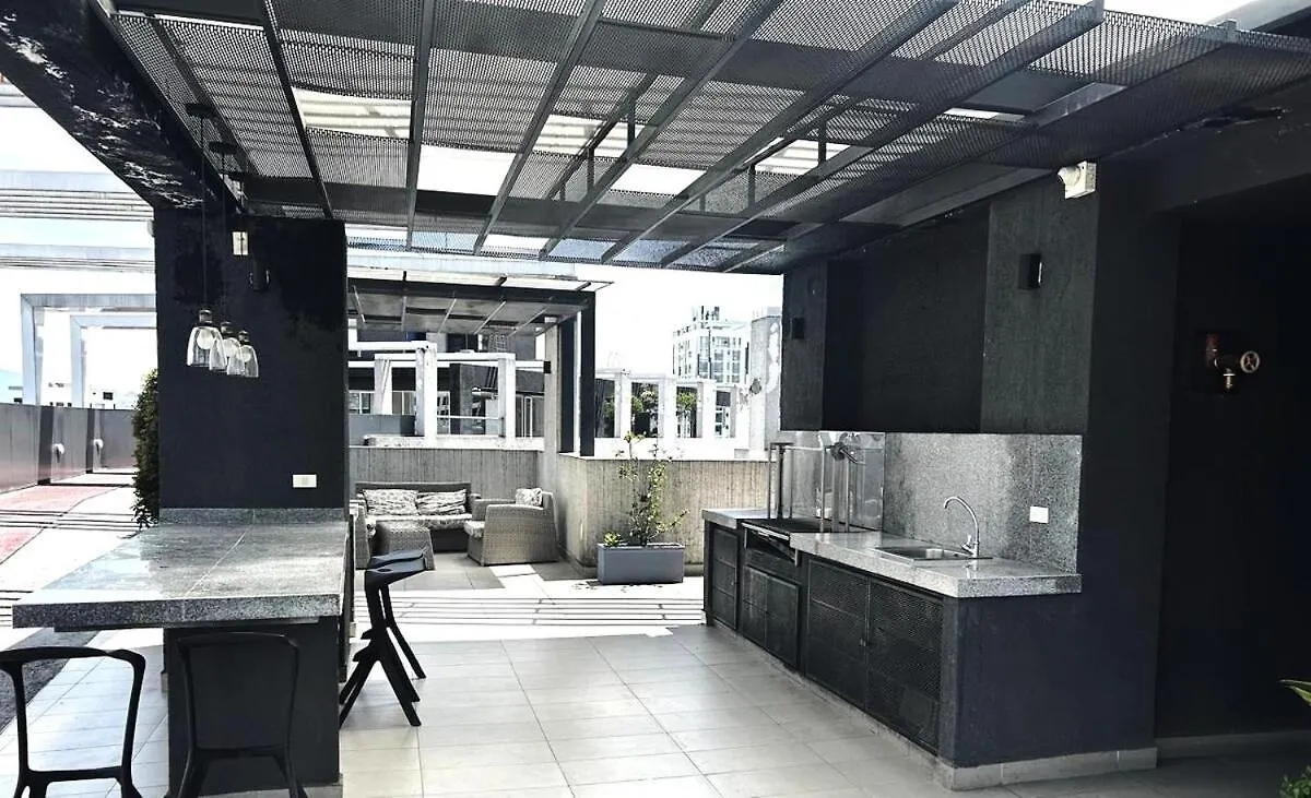 Apartment Luxury Suite With A Private Office Quito